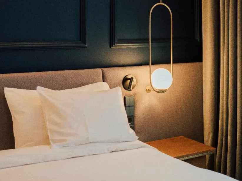 Hotels & resorts imagery